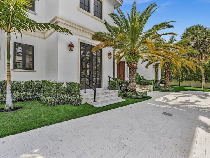 Property Photo: 3408 Washington Road FL 33405