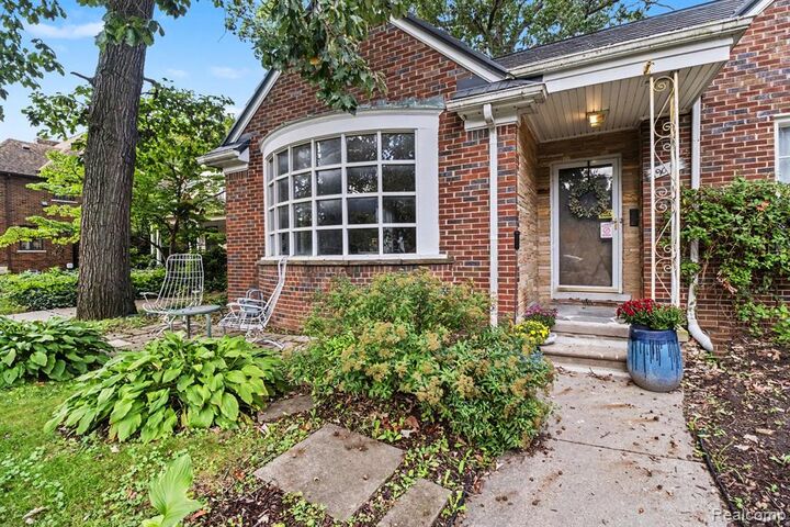 Property Photo:  19015 Muirland Street  MI 48221 