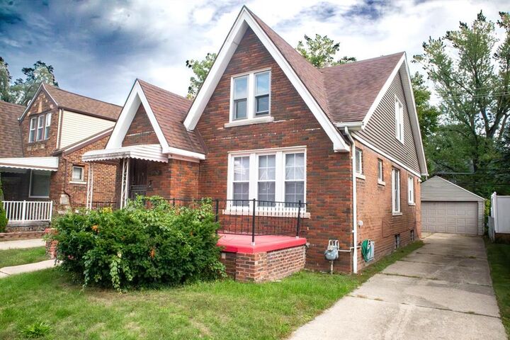 Property Photo: 15762 Appoline Street MI 48227
