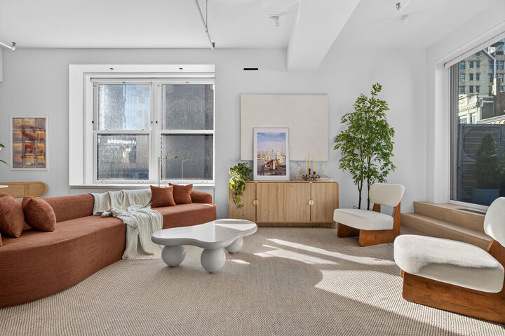 Property Photo:  11 W 30th Street 9R  NY 10001 