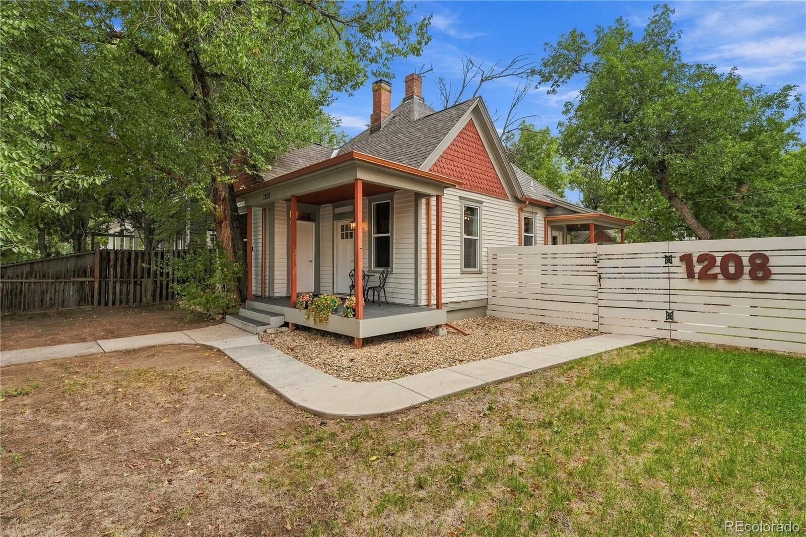 Property Photo: 1208 W Colorado Avenue CO 80904