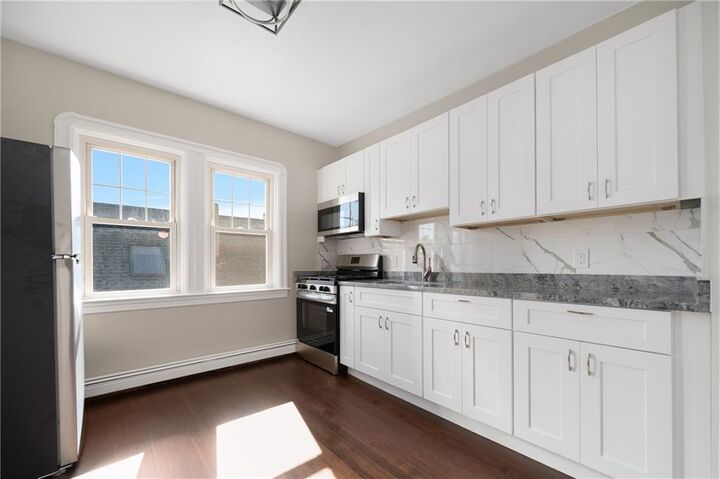 Property Photo:  25 Sessions Street 3  RI 02906 