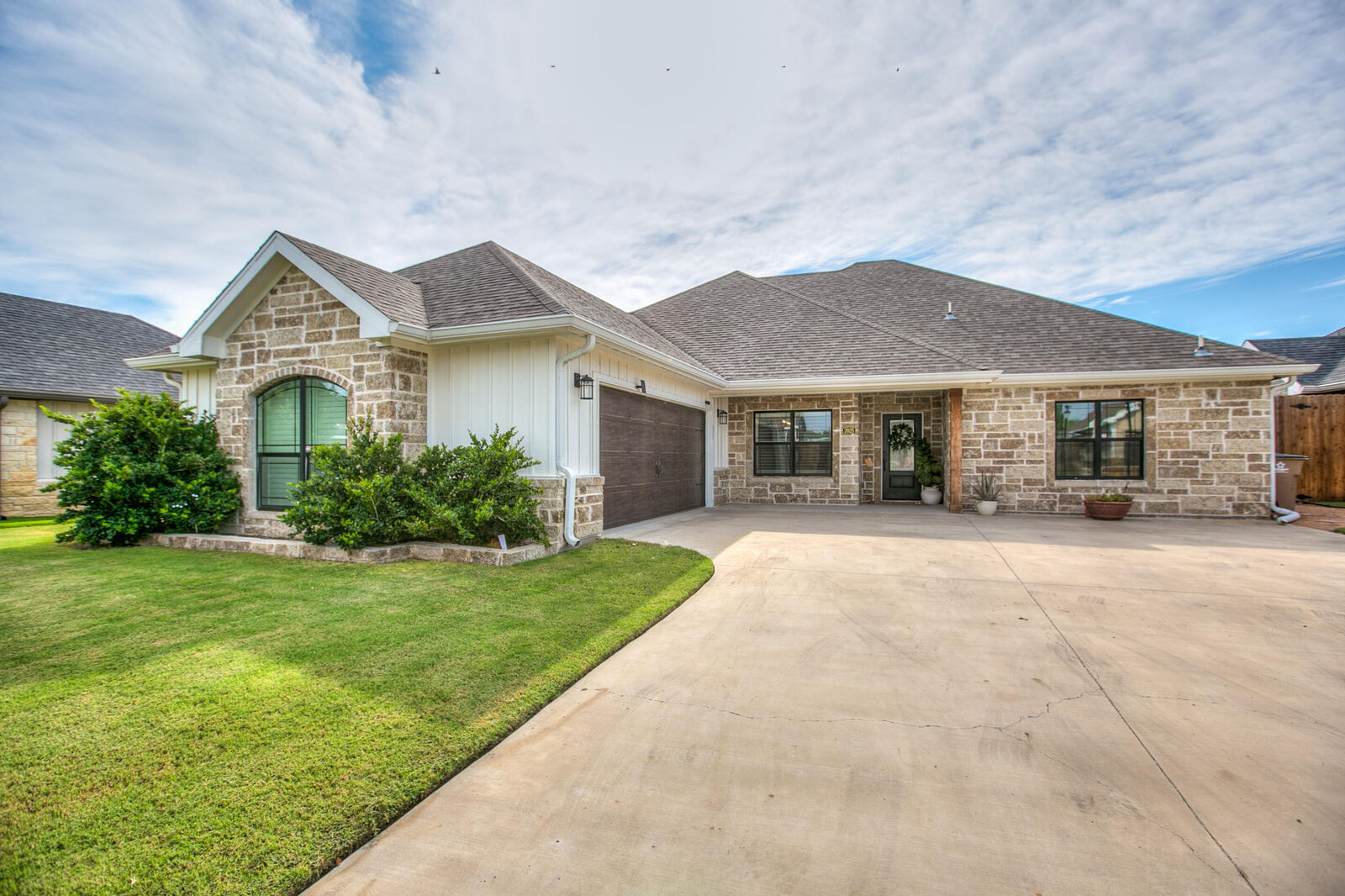 Property Photo:  2025 Silver Creek Court  TX 76904 