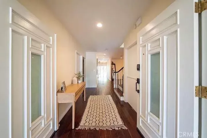 Property Photo:  7403 Alverstone  CA 90045 