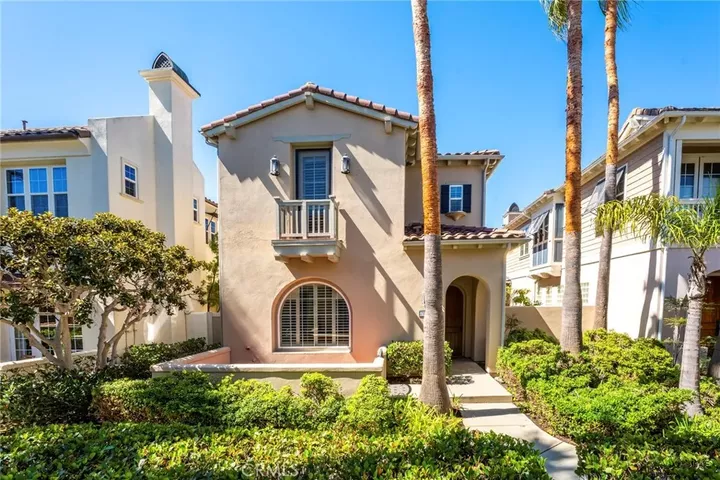Property Photo: 21306 Balerma CA 92648