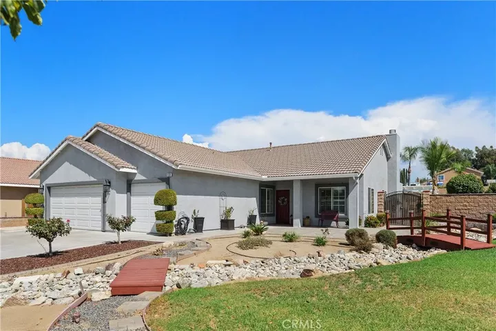 Property Photo:  436 Cindy Circle  CA 92507 