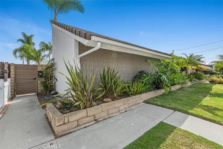 Property Photo: 1916 Delaware CA 92648