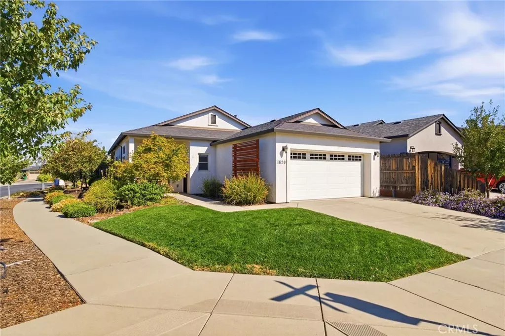 Property Photo:  1620 Lance Terrace  CA 95973 