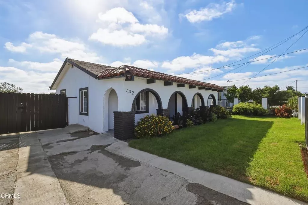 Property Photo:  732 Orange Drive  CA 93036 