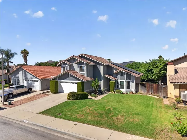 Property Photo:  24660 Qualton Court  CA 92553 