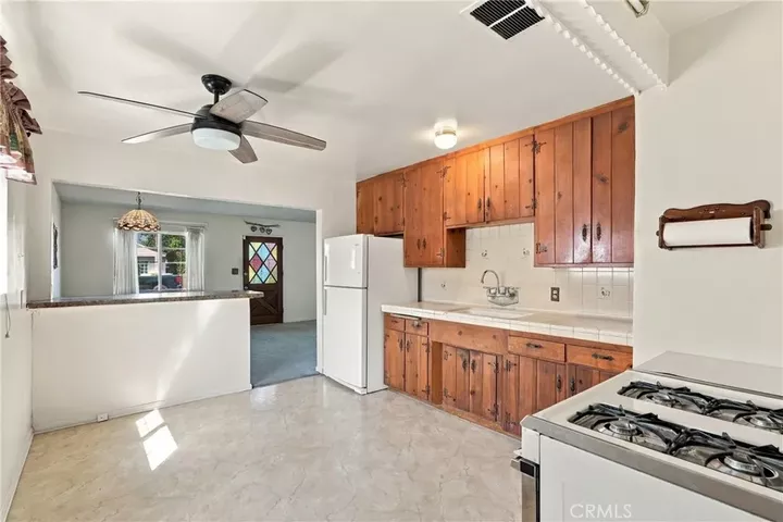 Property Photo:  5154 W 134th Place  CA 90250 