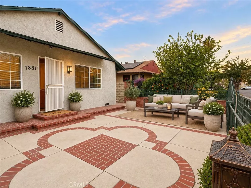 Property Photo:  7881 Claybeck Avenue  CA 91352 