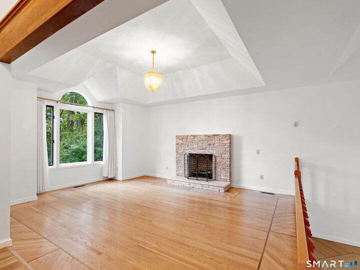 Property Photo:  8 Sierra Way  CT 06810 
