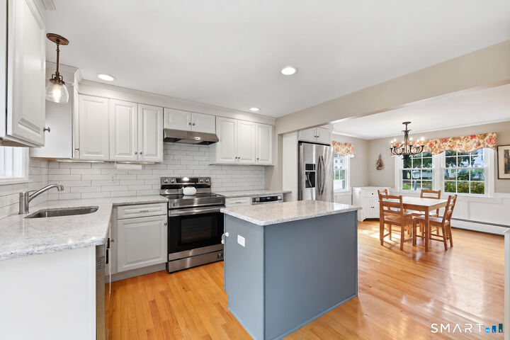 Property Photo:  394 Wolcott Hill Road  CT 06109 