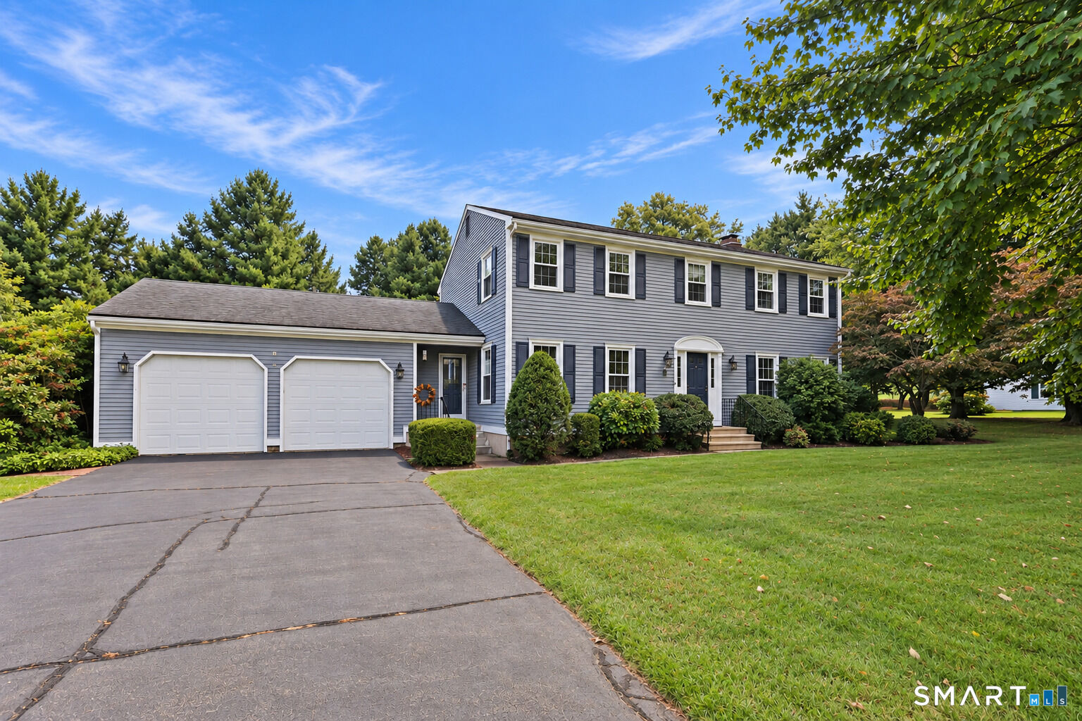 Property Photo:  48 Hawthorne Mead Drive  CT 06033 