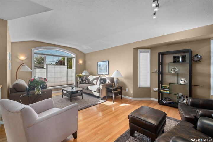Property Photo:  670 Aaron Drive  SK S6V 8C3 