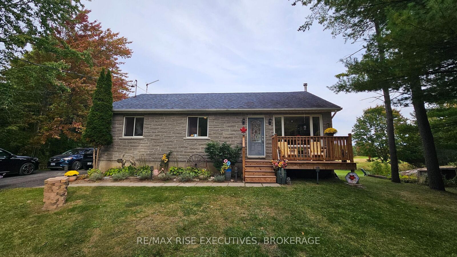 Property Photo:  4956 Ramparts Road  ON K0H 1H0 