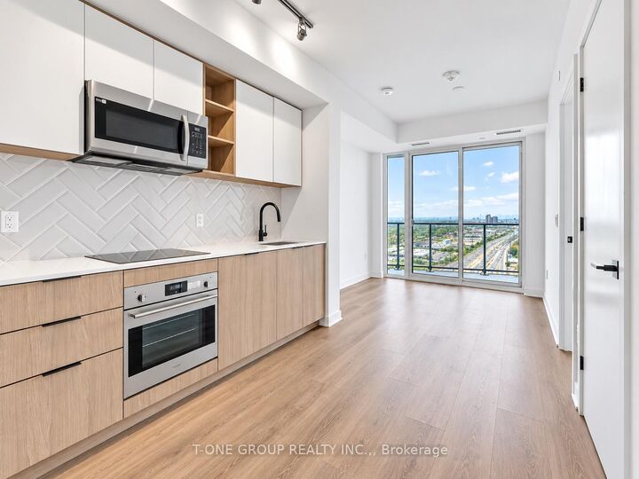 Property Photo: 36 Zorra Street 2511 ON M8Z 4Z7