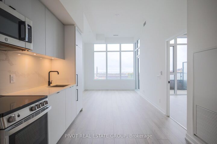 Property Photo:  285 Dufferin Street 715  ON M6K 0J2 