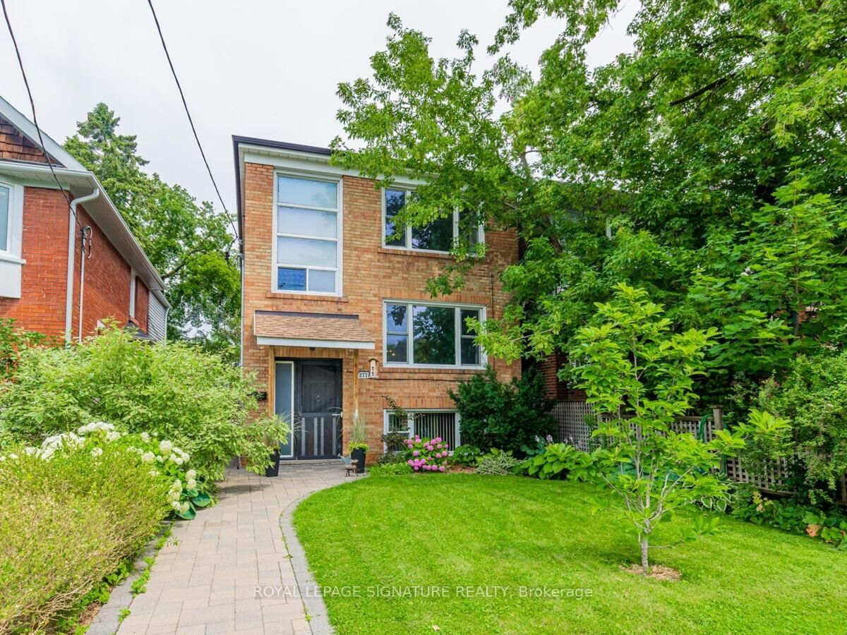 Property Photo:  277 Wychwood Avenue Upper  ON M6C 2T6 