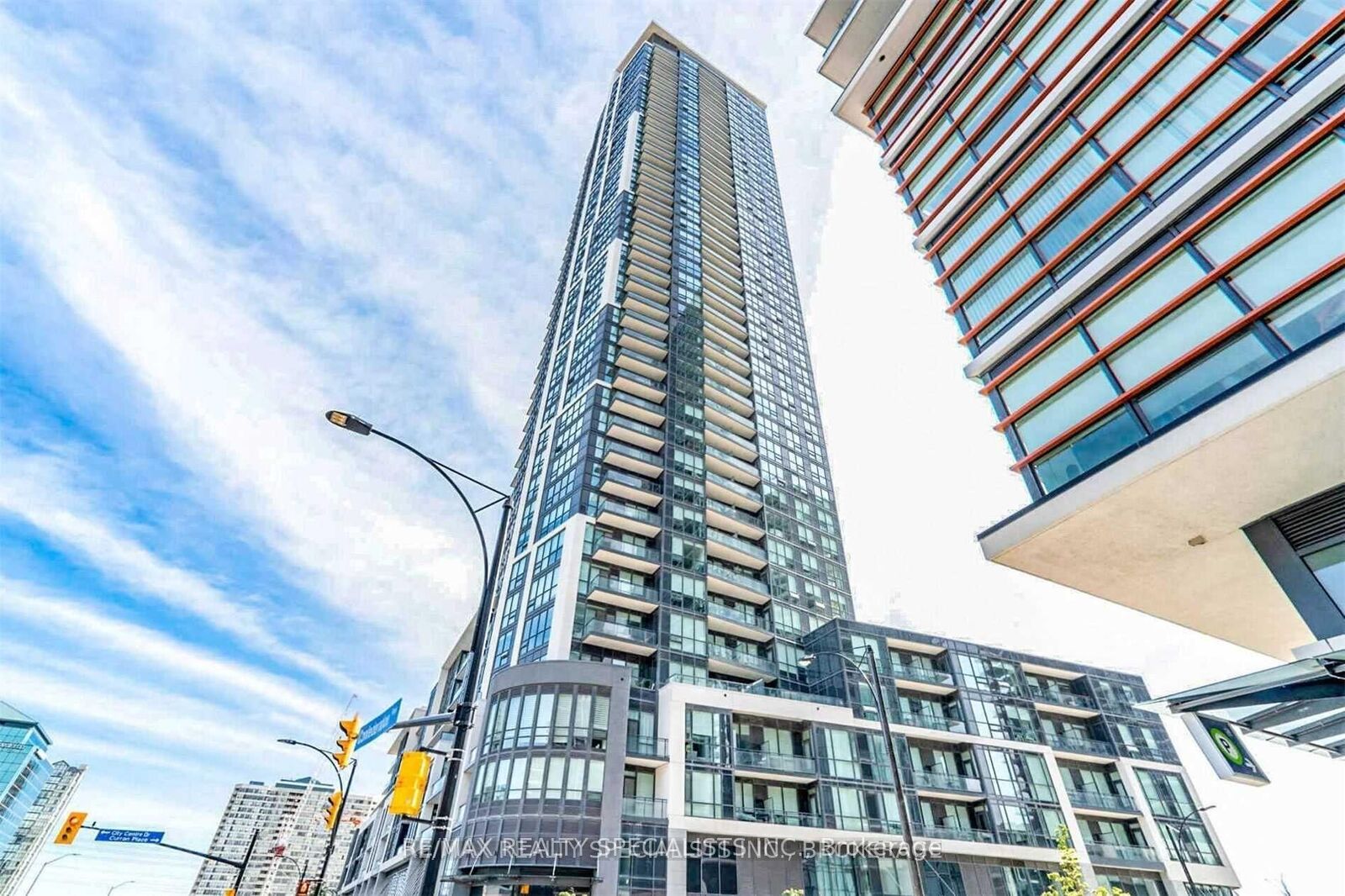 Property Photo:  510 Curran Place S 1405  ON L5B 0J8 