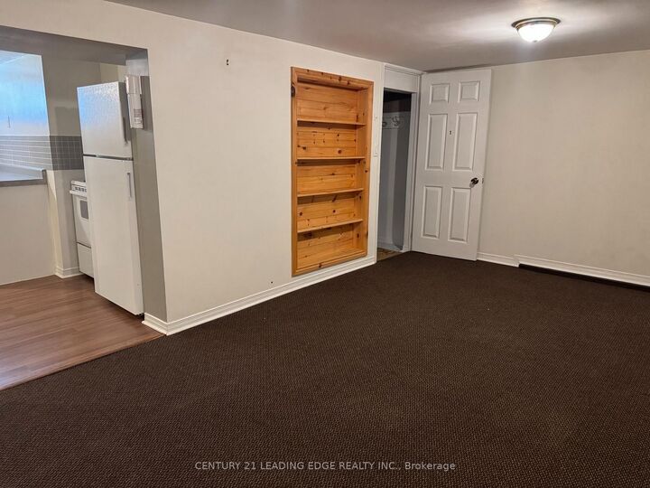 Property Photo:  293 Oshawa Boulevard N  ON L1G 5T2 