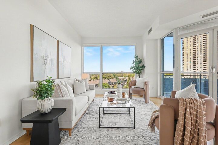 Property Photo:  38 Metropole Private 505  ON K1Z 1E9 