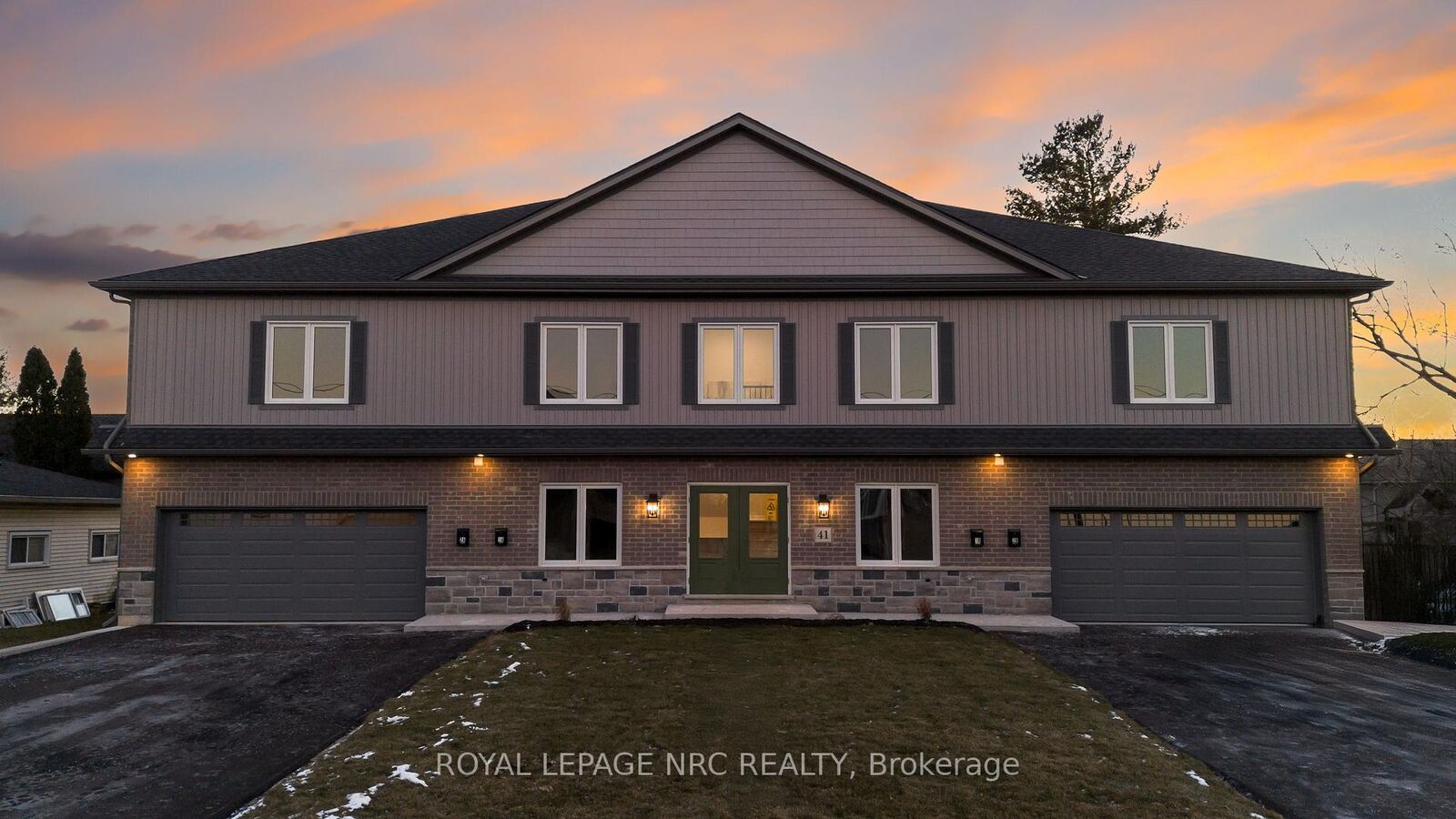 Property Photo:  41 St Davids N/A W 1B  ON L2V 2L4 