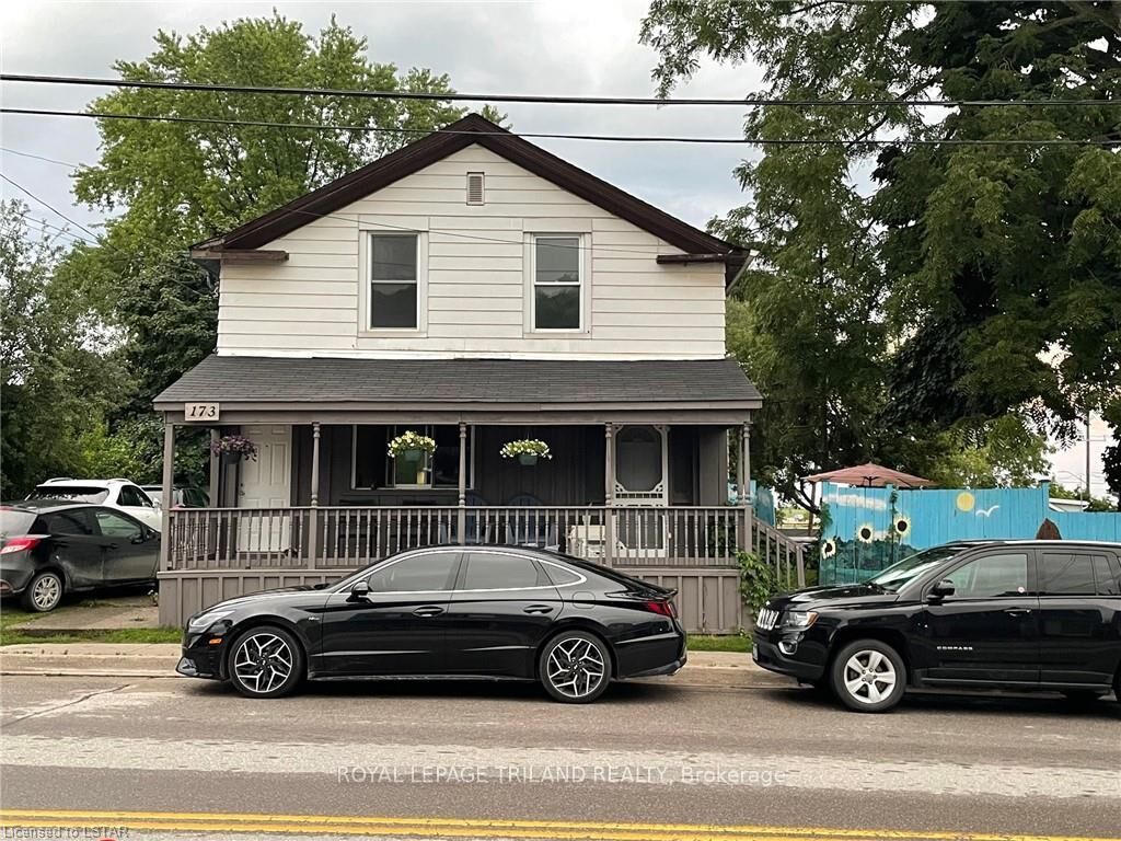 Property Photo:  173 William Street C  ON N5L 1C7 