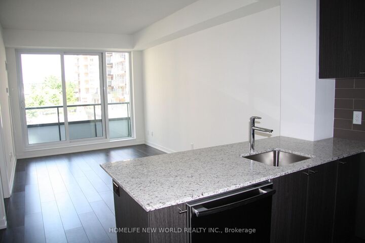 Property Photo:  18 Rean Drive 313  ON M2K 1H3 