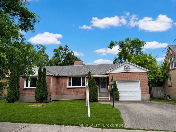 Property Photo:  719 Rowntree Avenue  ON N6C 2L9 