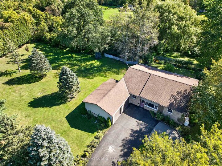 Property Photo:  41 Ferguson Lane  ON K7G 2V5 