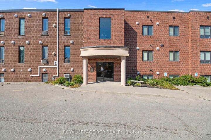 Property Photo:  70 First Street 202  ON L9W 2E5 