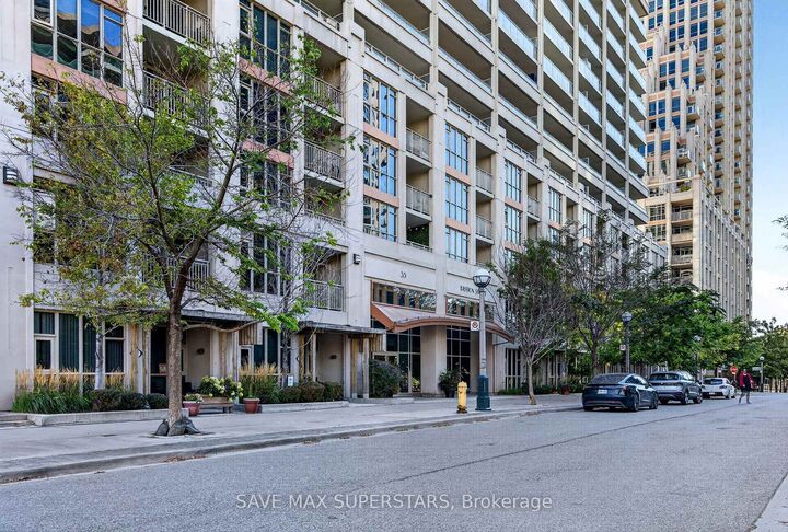 Property Photo:  35 Bastion Street 714  ON M5V 0C2 