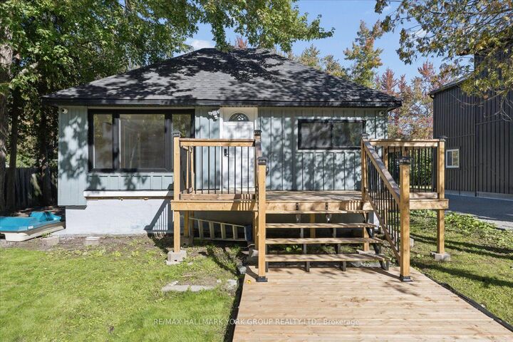 Property Photo:  2511 Talbot Lane  ON L0K 1B0 