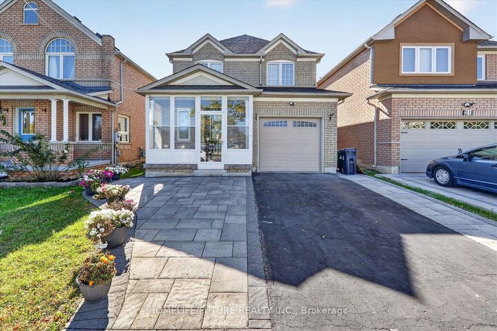 Property Photo:  23 Seasons Drive  ON M1X 1X4 