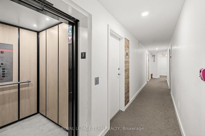 Property Photo:  1308 Thames Street 301  ON K1Z 7N4 