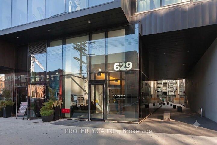 Property Photo:  629 King Street W 632  ON M5V 0G9 