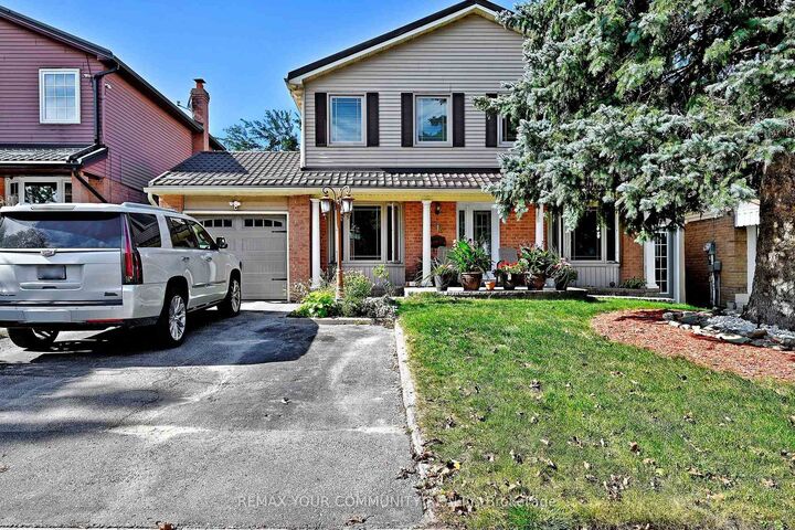 Property Photo:  22 Fawcett Trail  ON M1B 3B3 