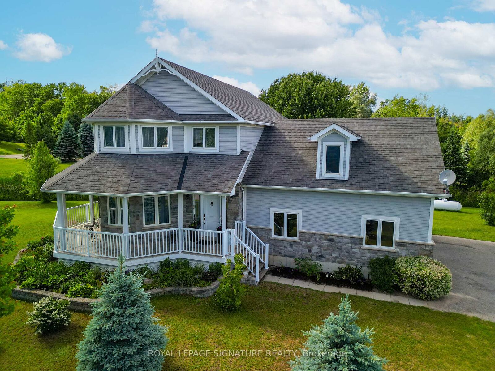 Property Photo:  65 Cindy Lane  ON L0M 1M0 