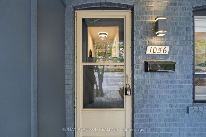Property Photo:  1056 Woodbine Avenue W  ON M4C 4C5 