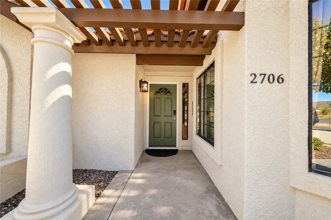 Property Photo:  2706 Golf Drive  AZ 86401 