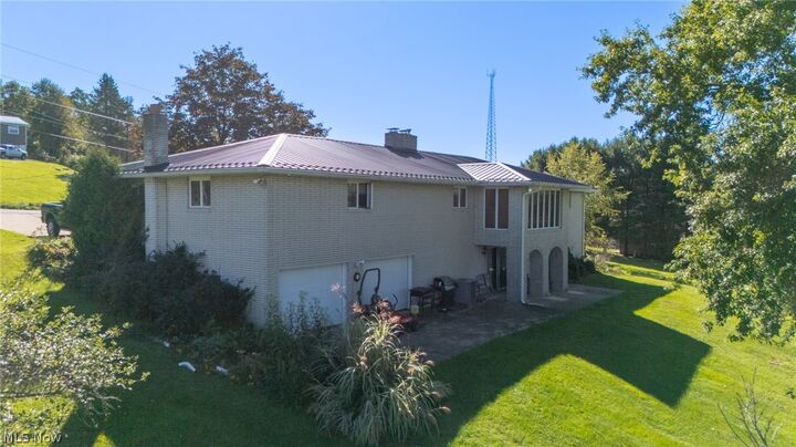 Property Photo: 420 Juanita Street OH 43952