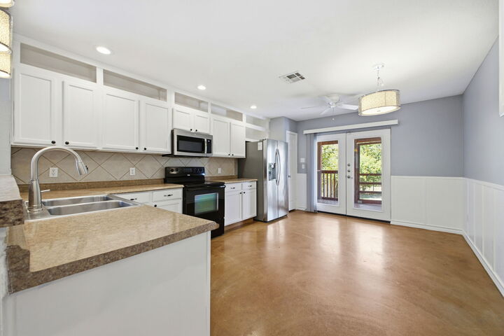 Property Photo:  12312 Granton Cove  TX 78754 