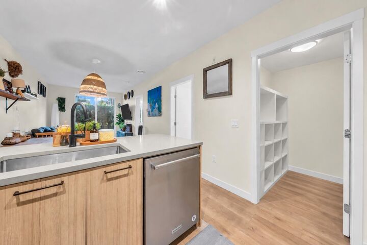 Property Photo: 707 Como Lake Avenue 113 BC V3J 0J5