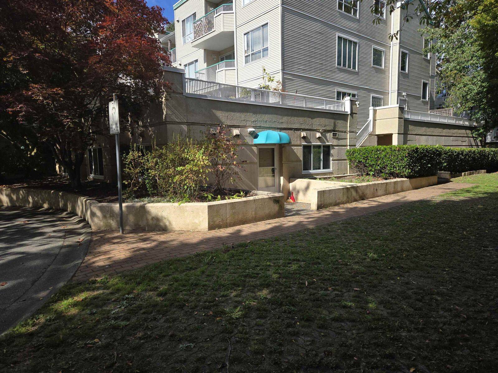 Property Photo:  8655 Jones Road 100  BC V6Y 3V7 
