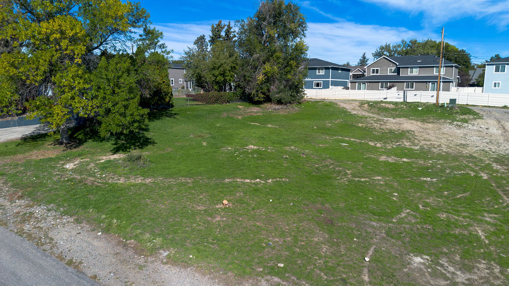 Property Photo:  1009 Wyoming Avenue  MT 59102 