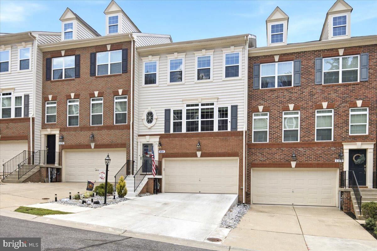Property Photo: 658 Highland Farms Circle MD 21054