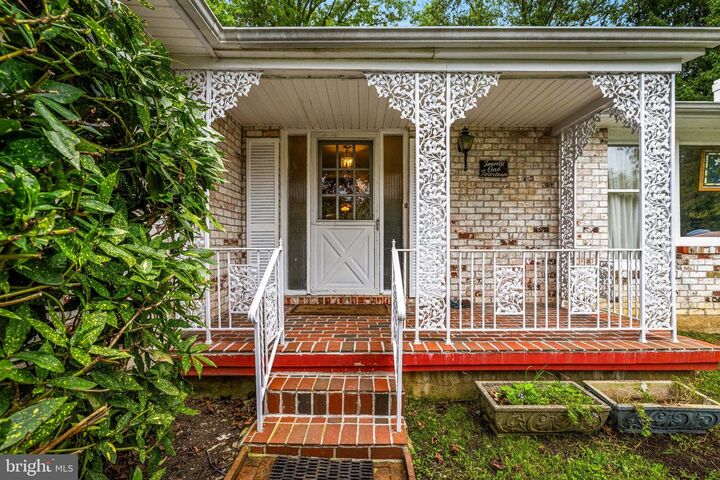 Property Photo:  2114 Pot Spring Road  MD 21093 