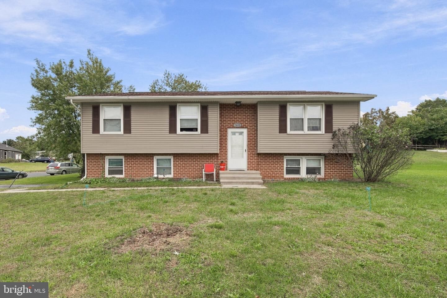 Property Photo: 1695 Douglas Drive PA 17013